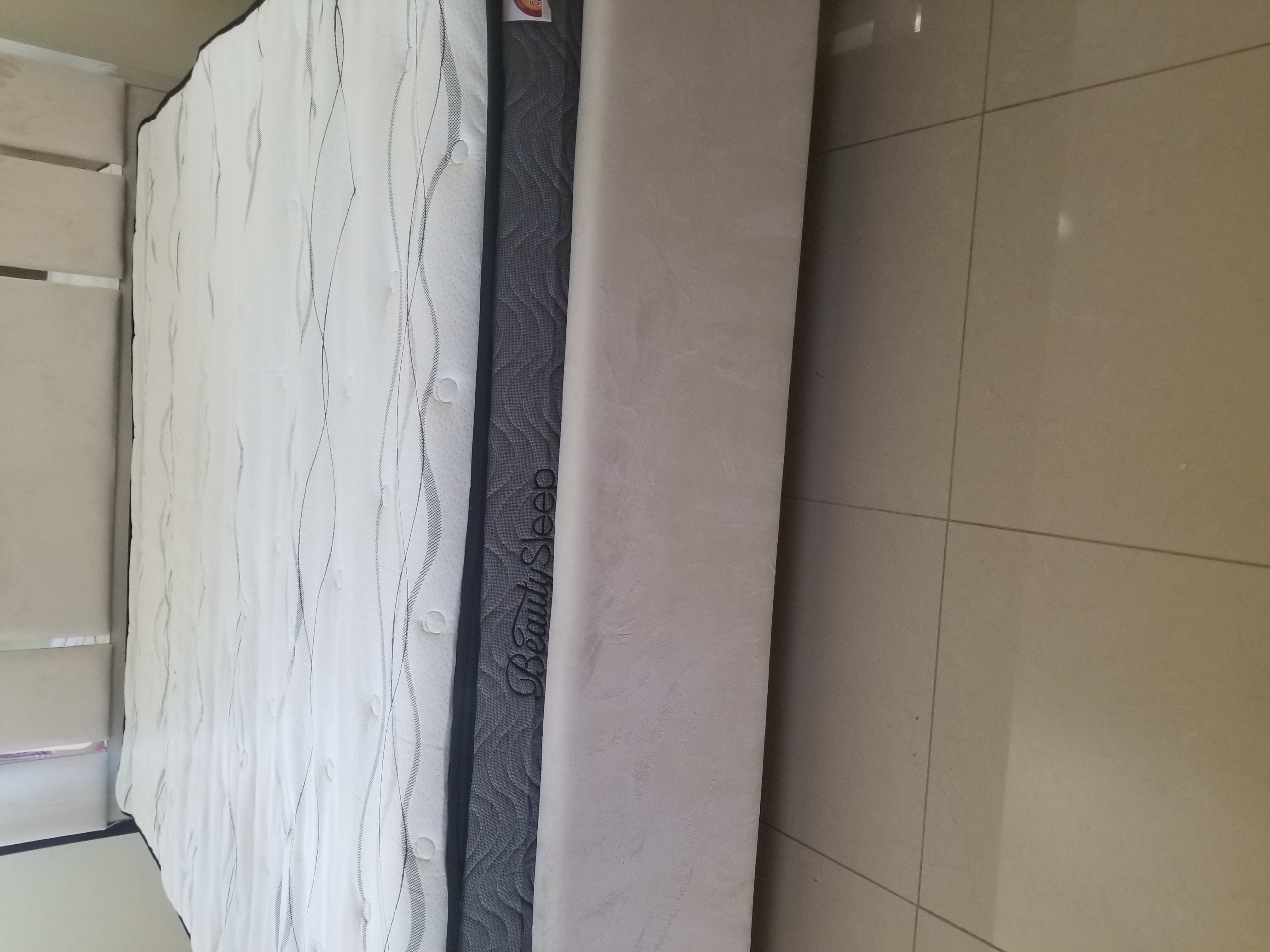 muebles y colchones - cama King size con su colchon beuty sleep memory 