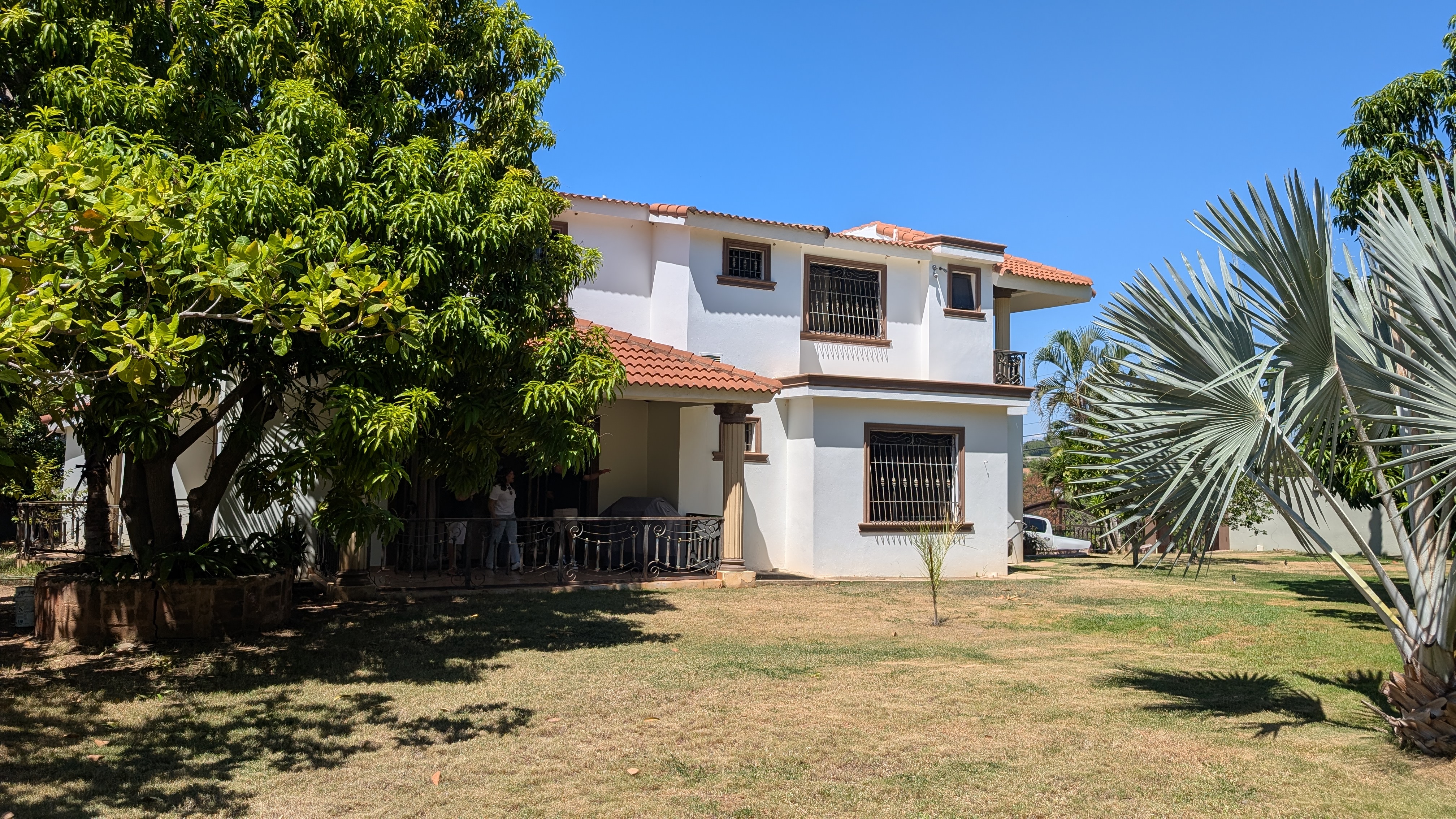 casas - Elegancia y Exclusividad en Bello Atardecer – Mao, 6