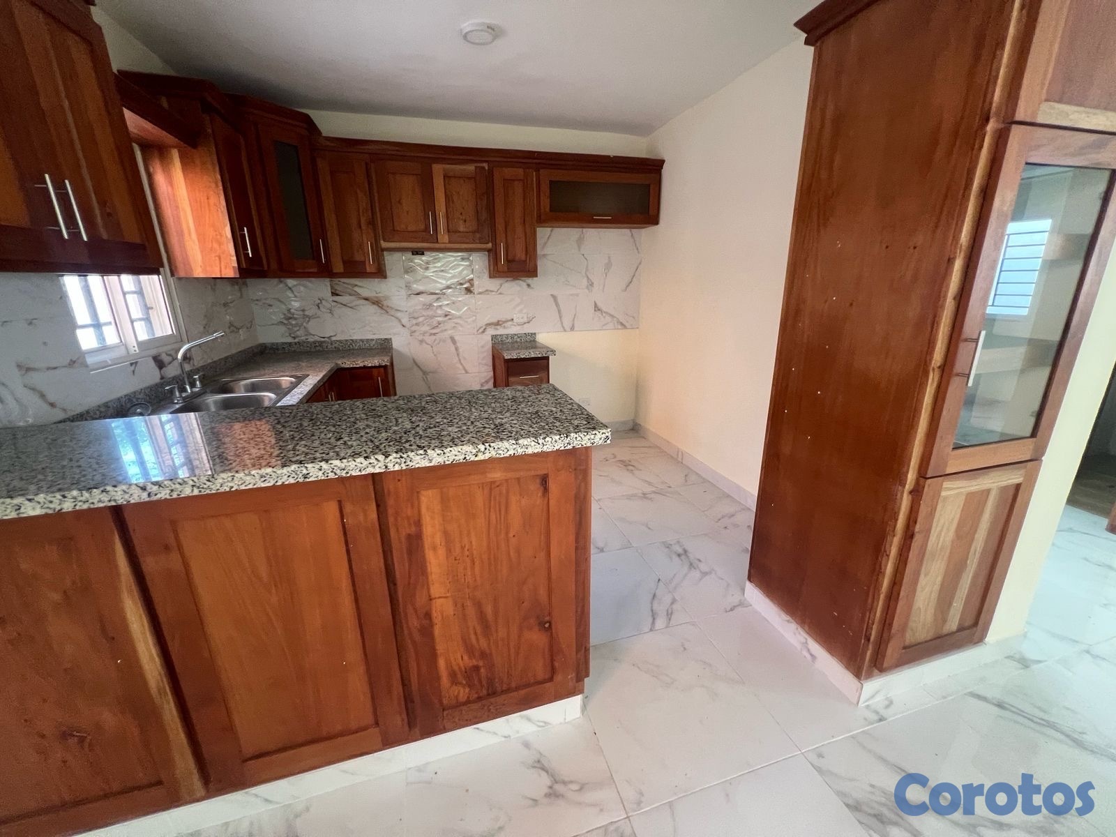 casas - venta de casa con 4 habitaciones en la autopista de san isidro brisa oriental  4