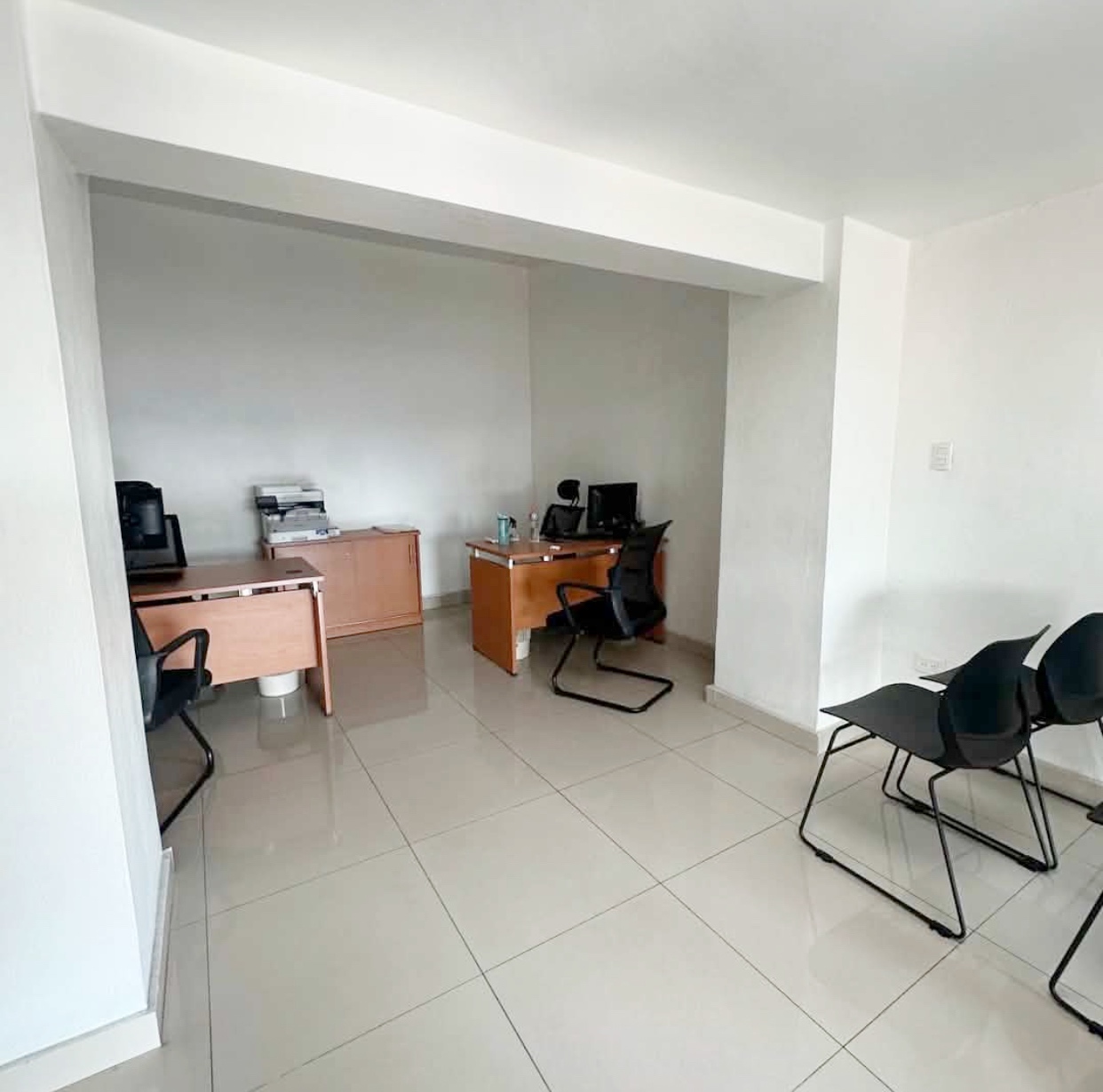 oficinas y locales comerciales - Local en primer nivel  1
