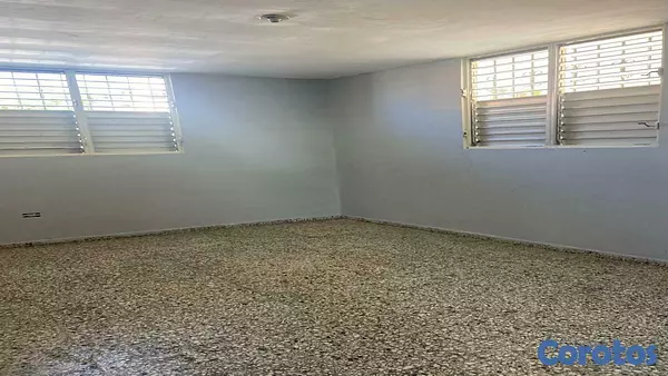 casas - Casa en Venta en la Independecia de 10 habitaciones 6