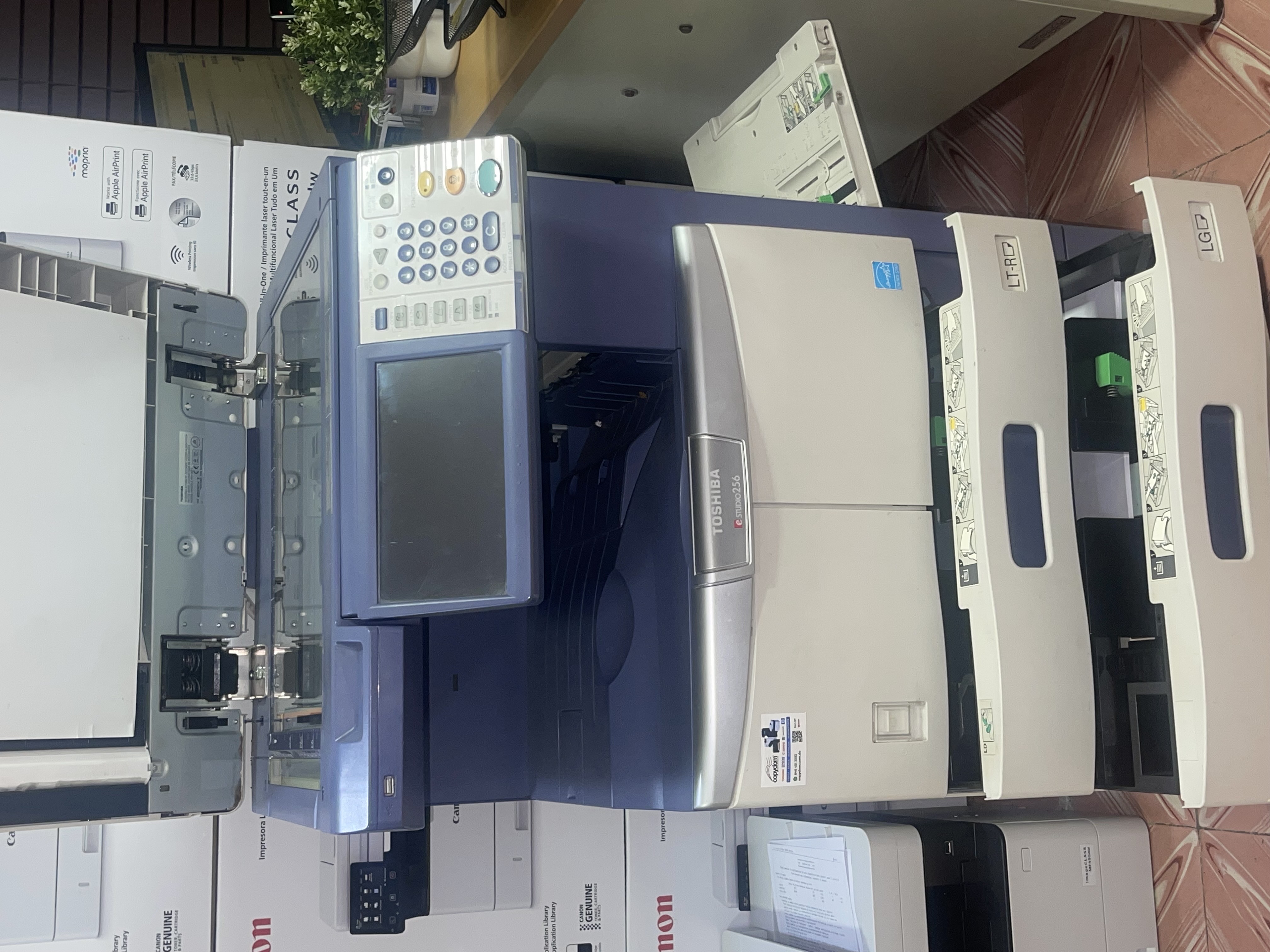 impresoras y scanners - Impresora Multifuncional TOSHIBA 256 3
