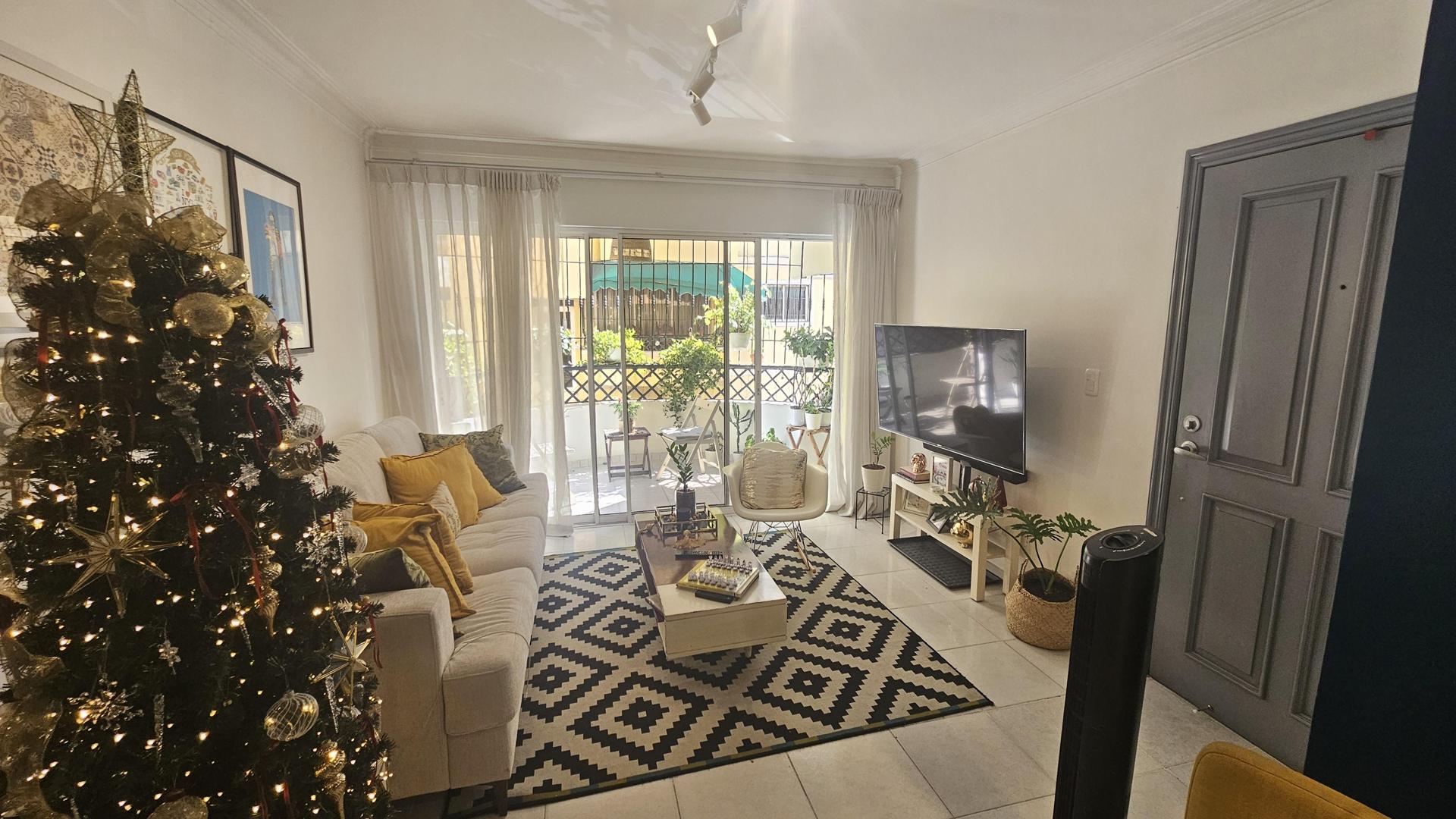 apartamentos - Apartamento en venta en Arroyo Hondo, a pocos metros de la rotonda del Nacional 1