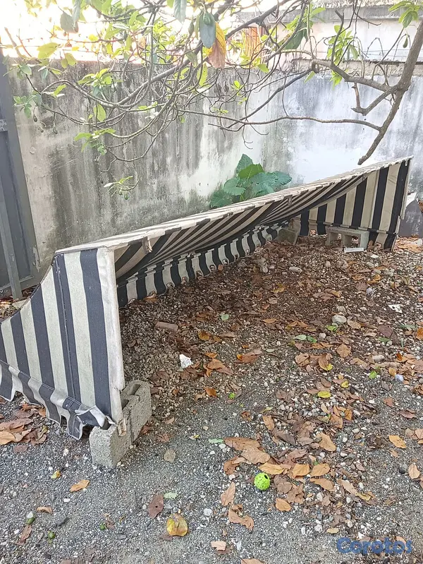 herramientas, jardines y exterior - Toldo de tela rayada para casa o negocio usado 3.6 2