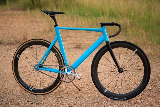 bicicletas y accesorios - Bicicleta de Pinon Fijo
Aventon Mataro Lite 2018
Size 56 
Como en las fotos 4