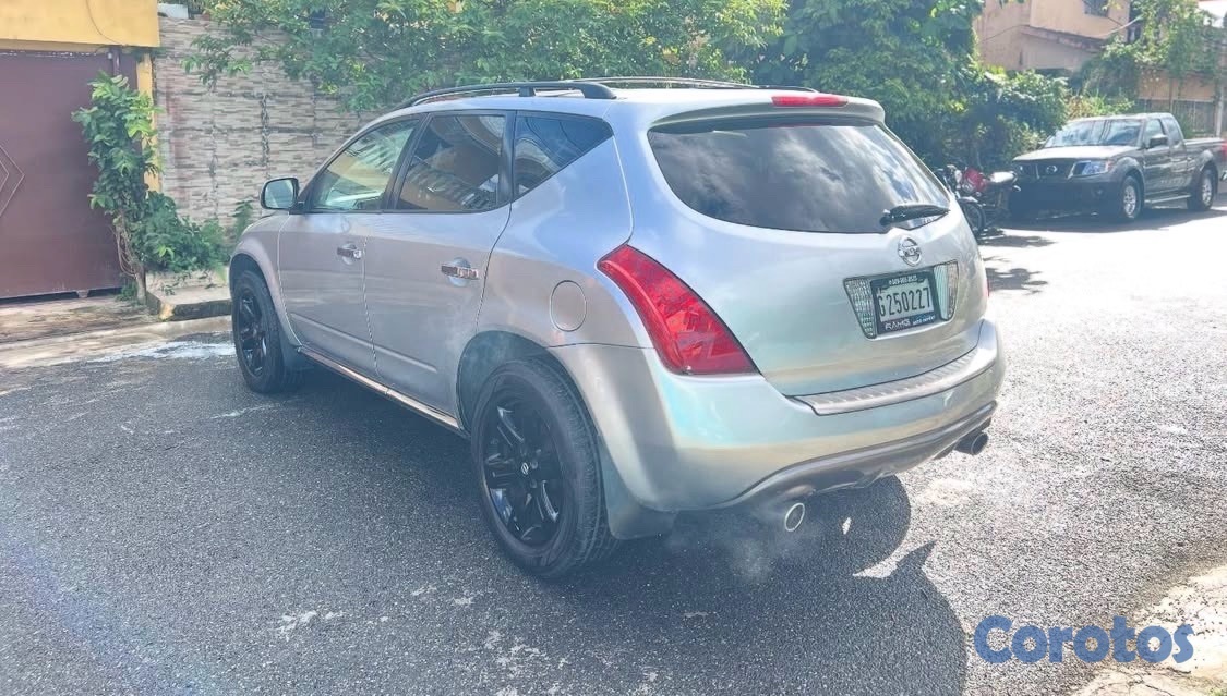 jeepetas y camionetas - vendo Nissa murano 2006 la full garantía de motor transmisión y tintado 5