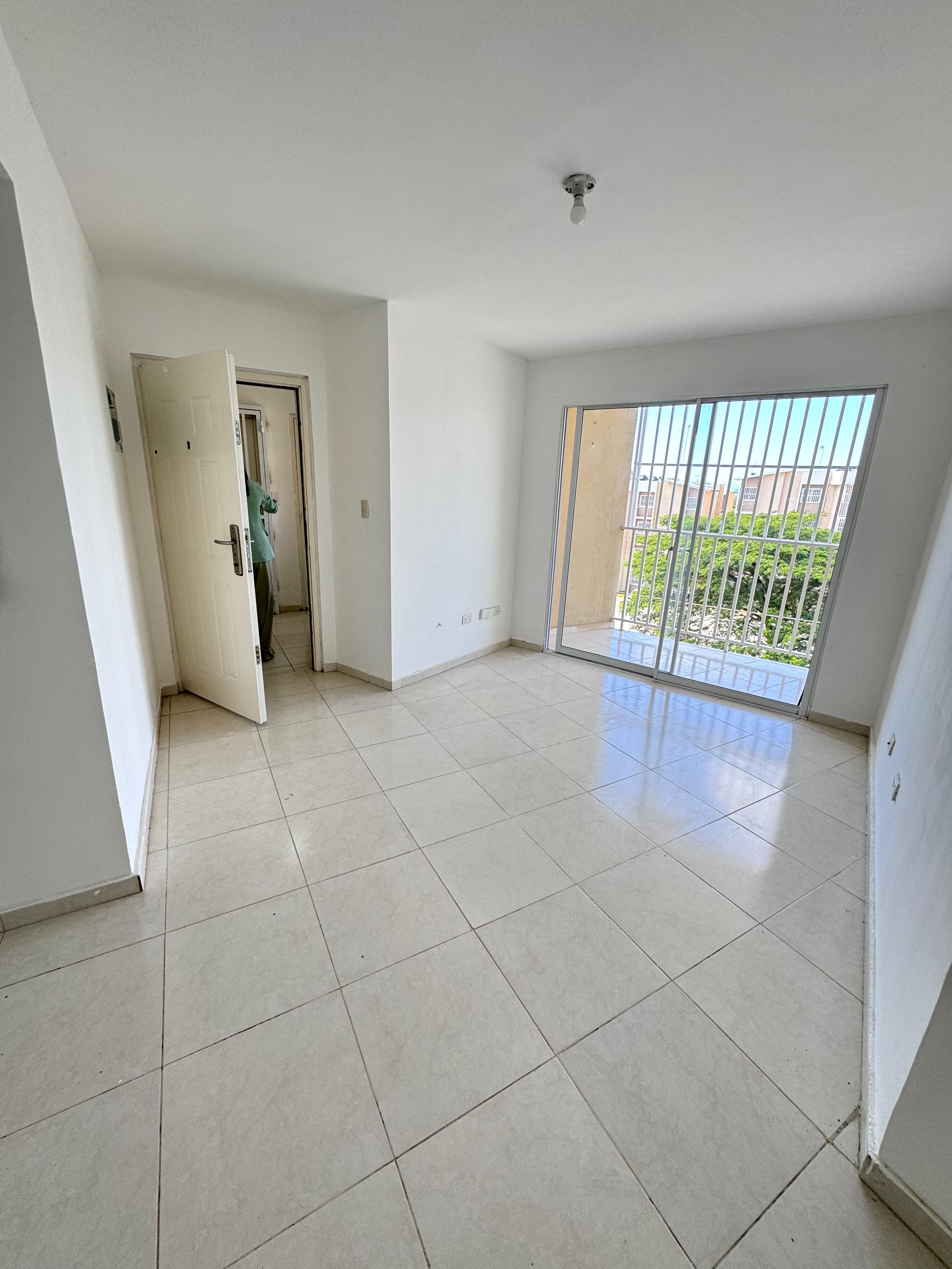 apartamentos - APARTAMENTO EN COLINAS DE GURABO EN VENTA. 3