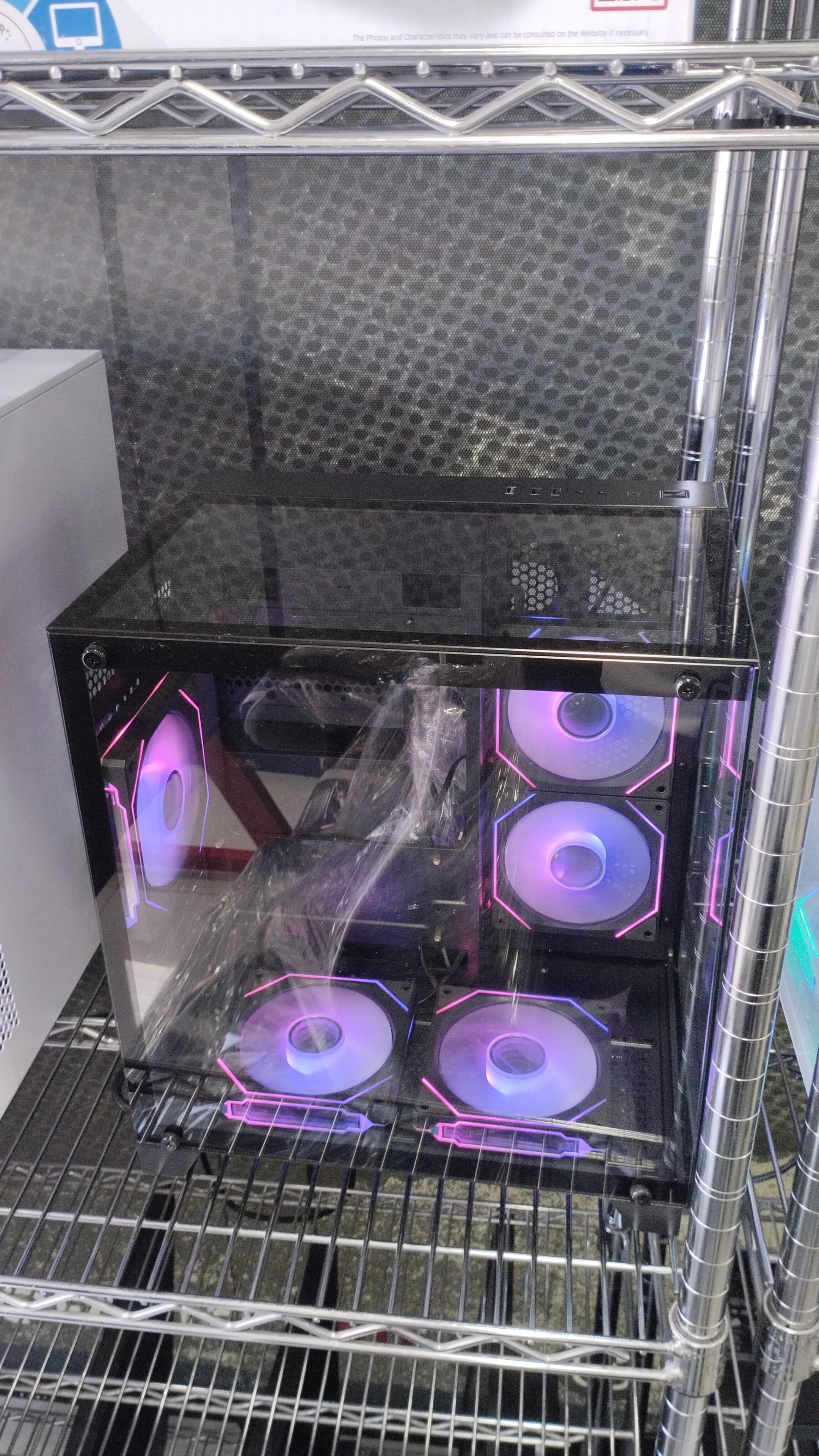 accesorios para electronica - Case Gamer con Estilo y Flujo RGB 1