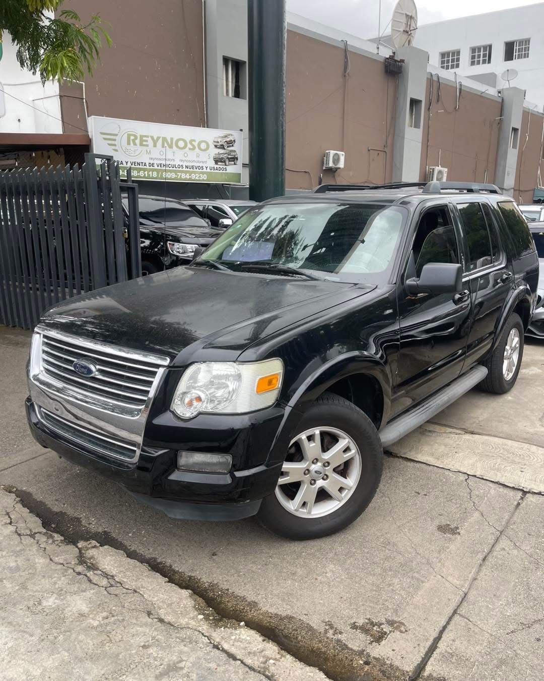 jeepetas y camionetas - FORD EXPLORER XLT 2010 1