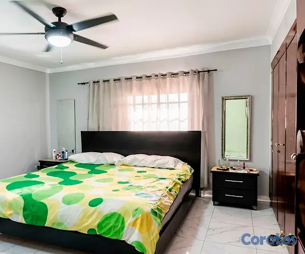 apartamentos - Majestuoso Apartamento en Venta con Acabados de Pr 8