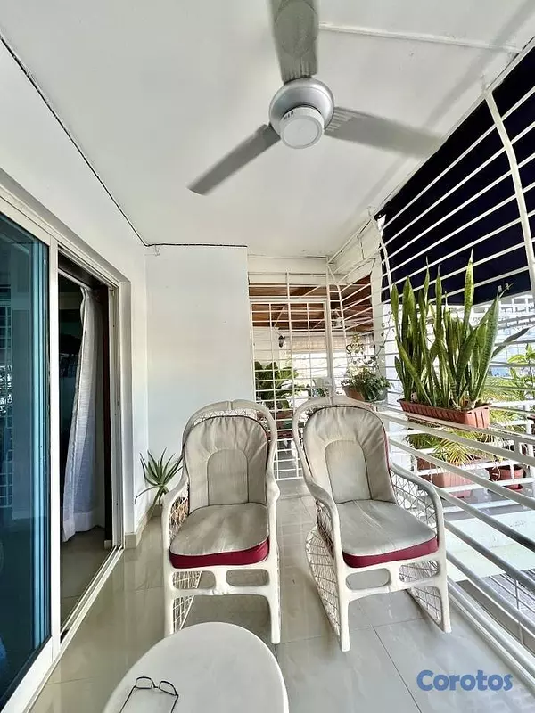 apartamentos - APARTAMENTO EN VENTA 2DO NIVEL CON TERRAZA – RENAC 1
