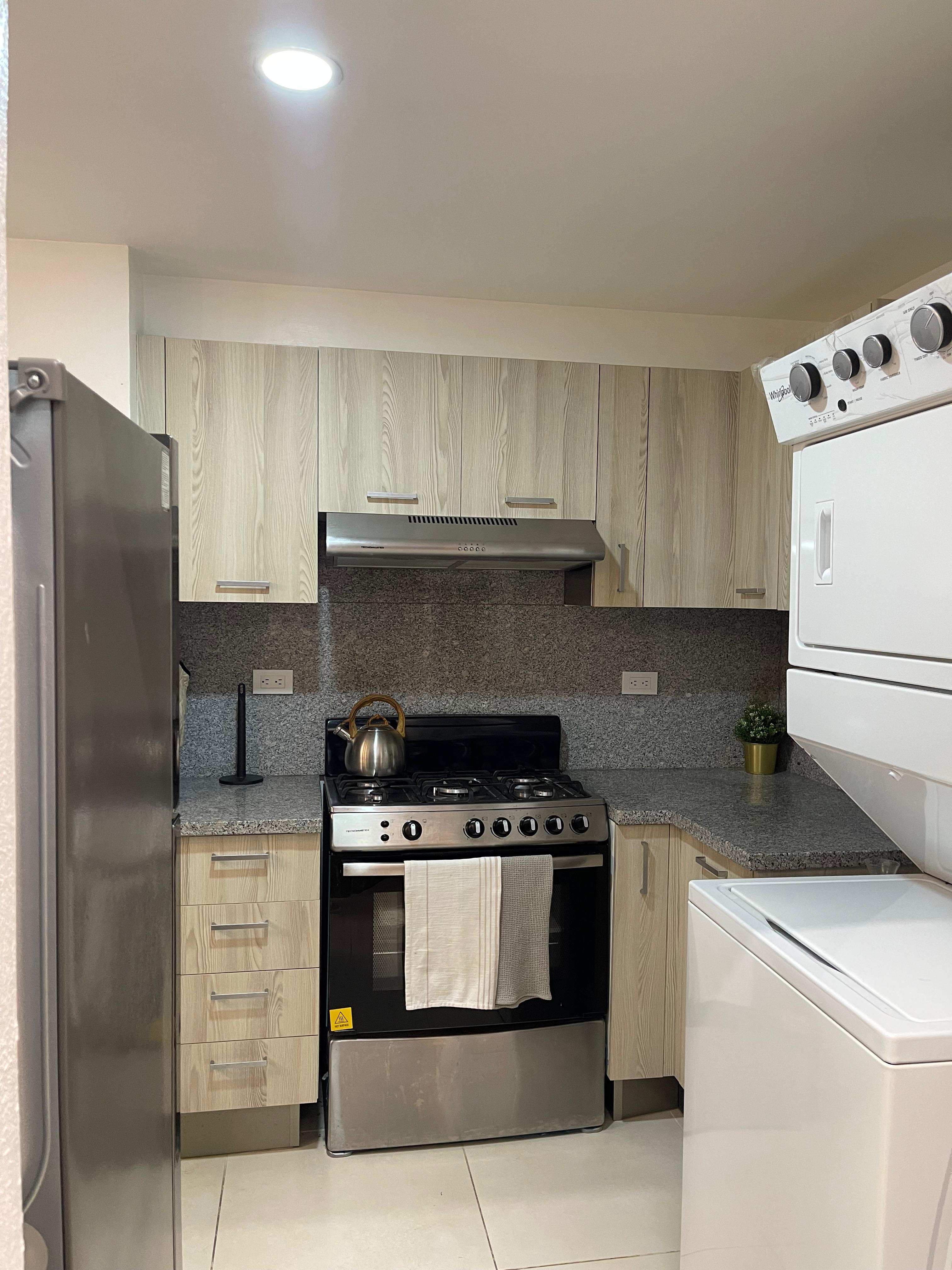 apartamentos - Apto. Alquiler Amueblado Julieta Morales 3