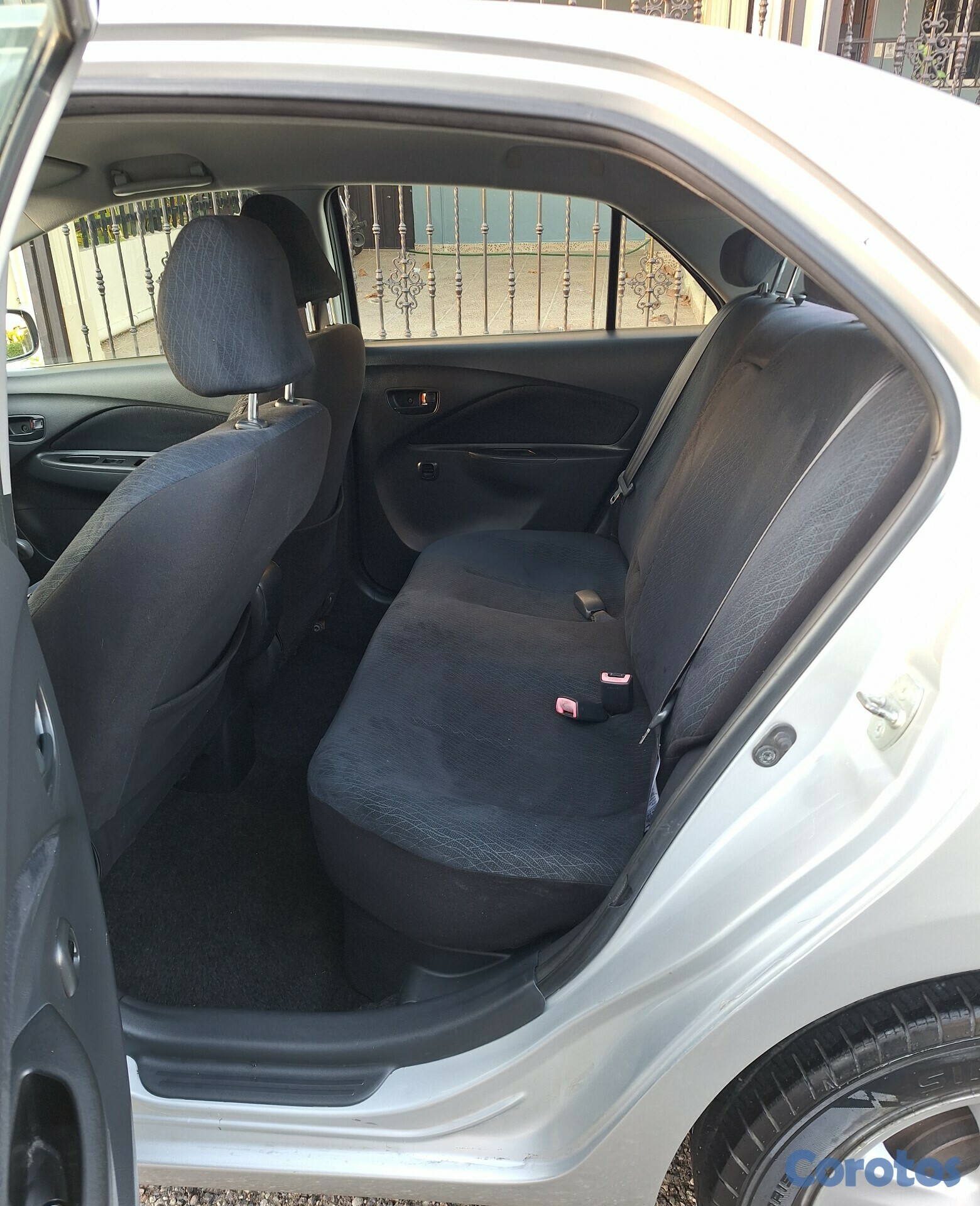 carros - 2007 Toyota Yaris 9