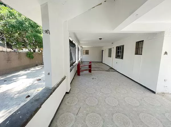 casas - Venta propiedad comercial en el millon 2