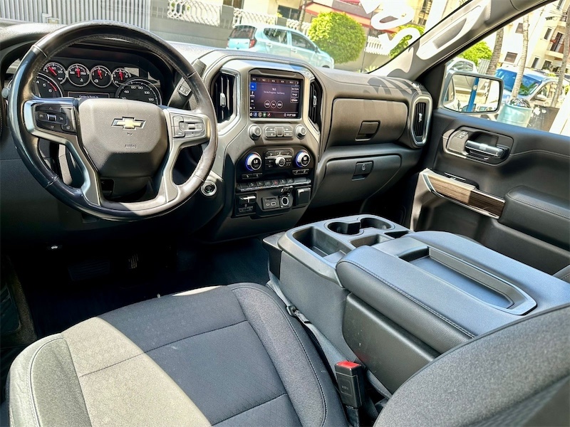 jeepetas y camionetas - Chevrolet Silverado LT 2020 4x4  8