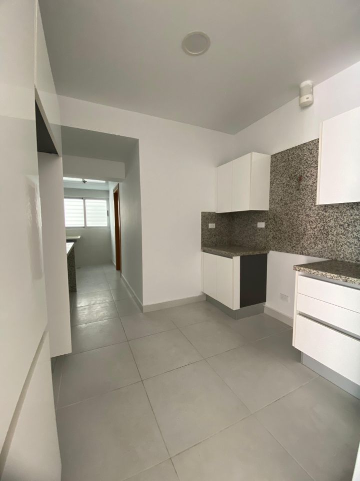 apartamentos - Apartamento en venta en Evaristo Morales  9