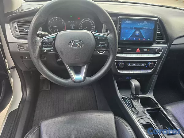 carros - HYUNDAI SONATA NEW RISE 2018 BLANCO GASOLINA 9