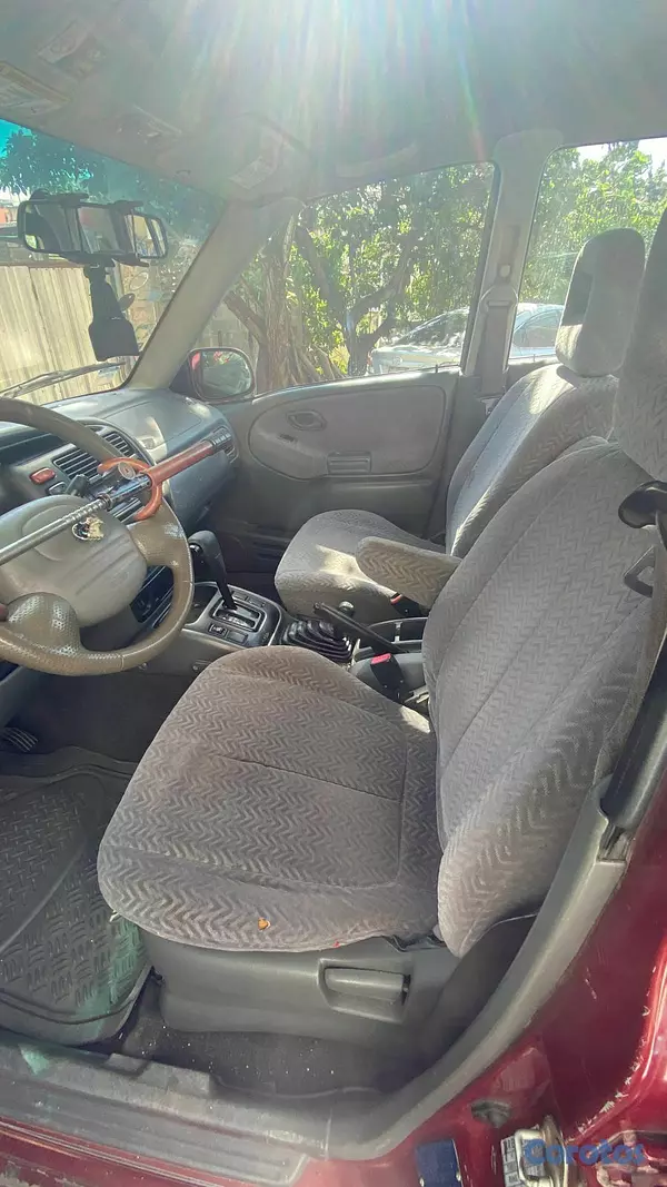 jeepetas y camionetas - Vendo Suzuki Grand Vitara 2001 4