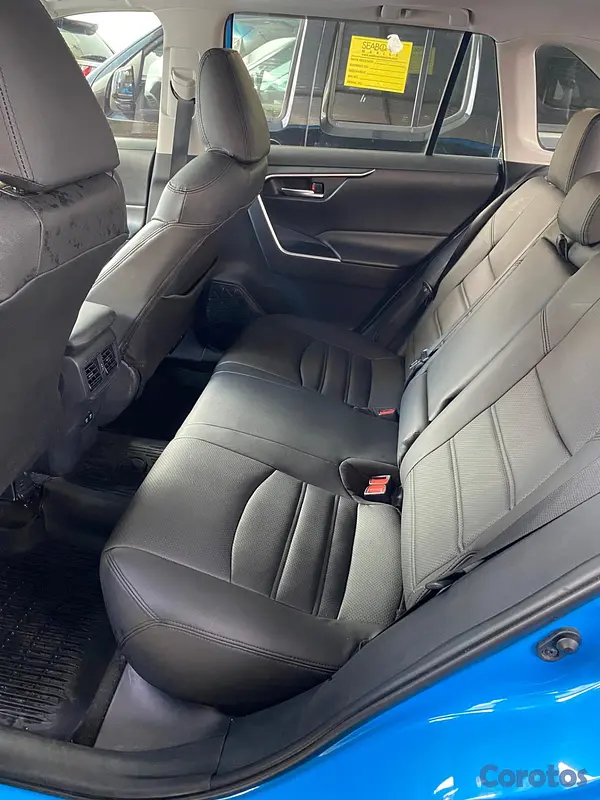 jeepetas y camionetas - Toyota Rav4 XLE 2019 7