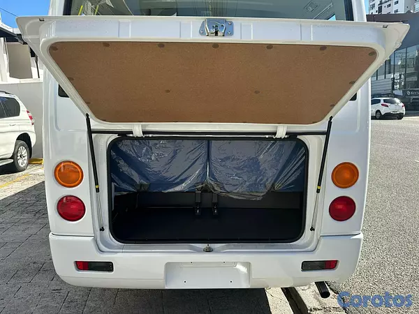 camiones y vehiculos pesados - Mitsubishi Rosa 2027 8