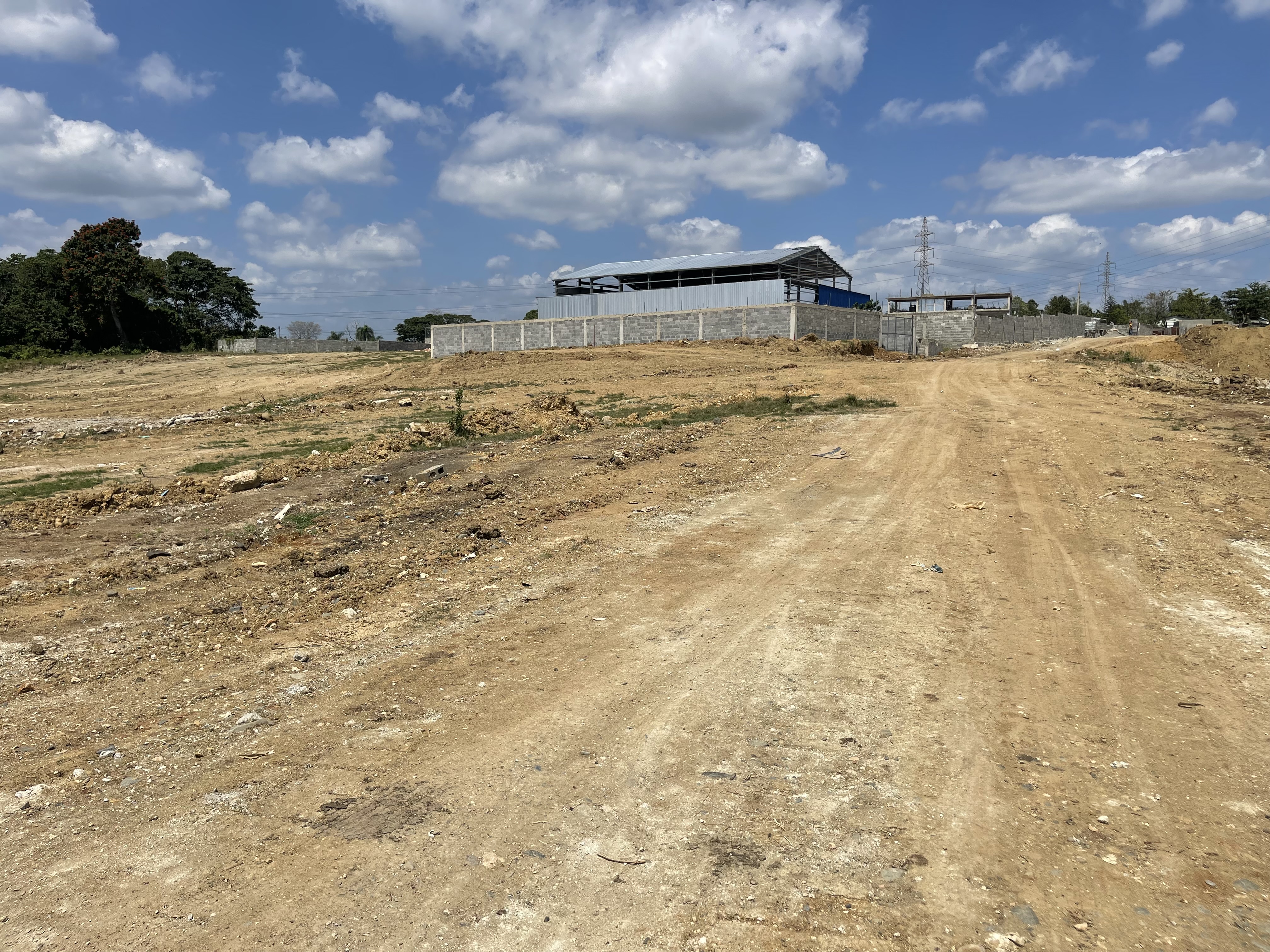 solares y terrenos - Vendo Solares por la Autopista Duarte Km14 3