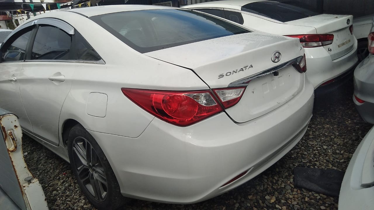 carros - HYUNDAI SONATA Y20 2016 BLANCO 3