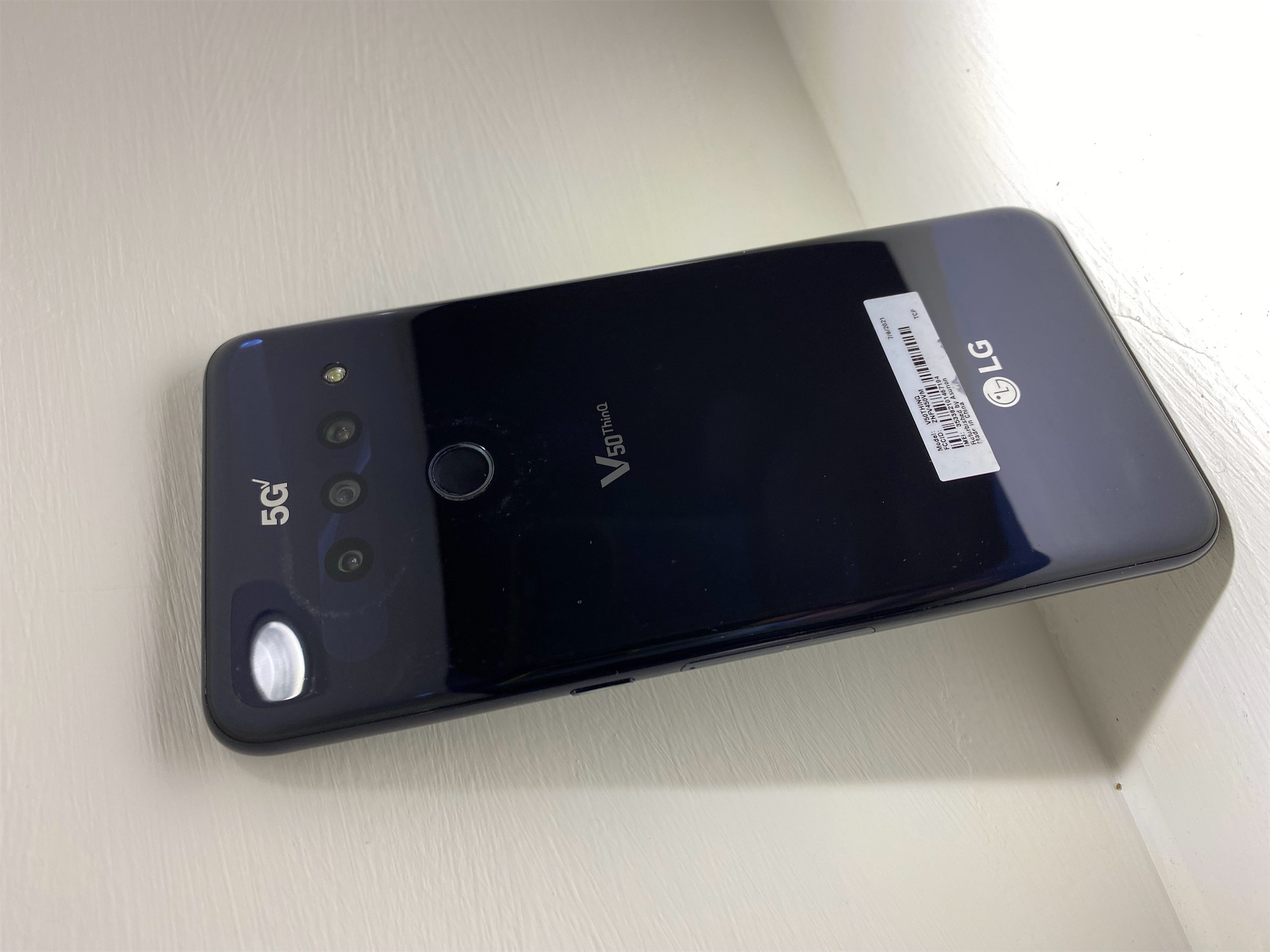 celulares y tabletas - LG V50 5G 2
