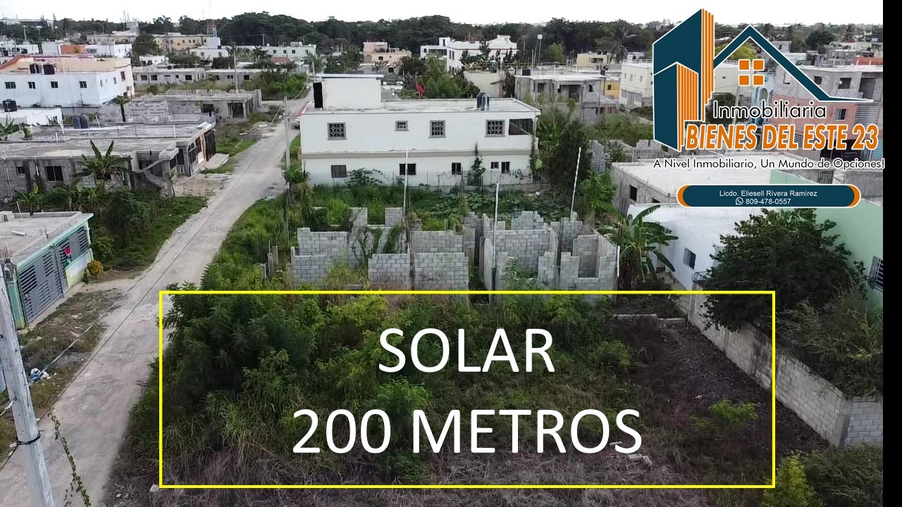 solares y terrenos - Vendo Este Solar Con 200  Metros¨ en Villa Visan¨