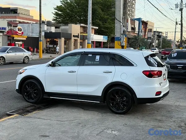 jeepetas y camionetas - Kia sorento 2020 EX 17
