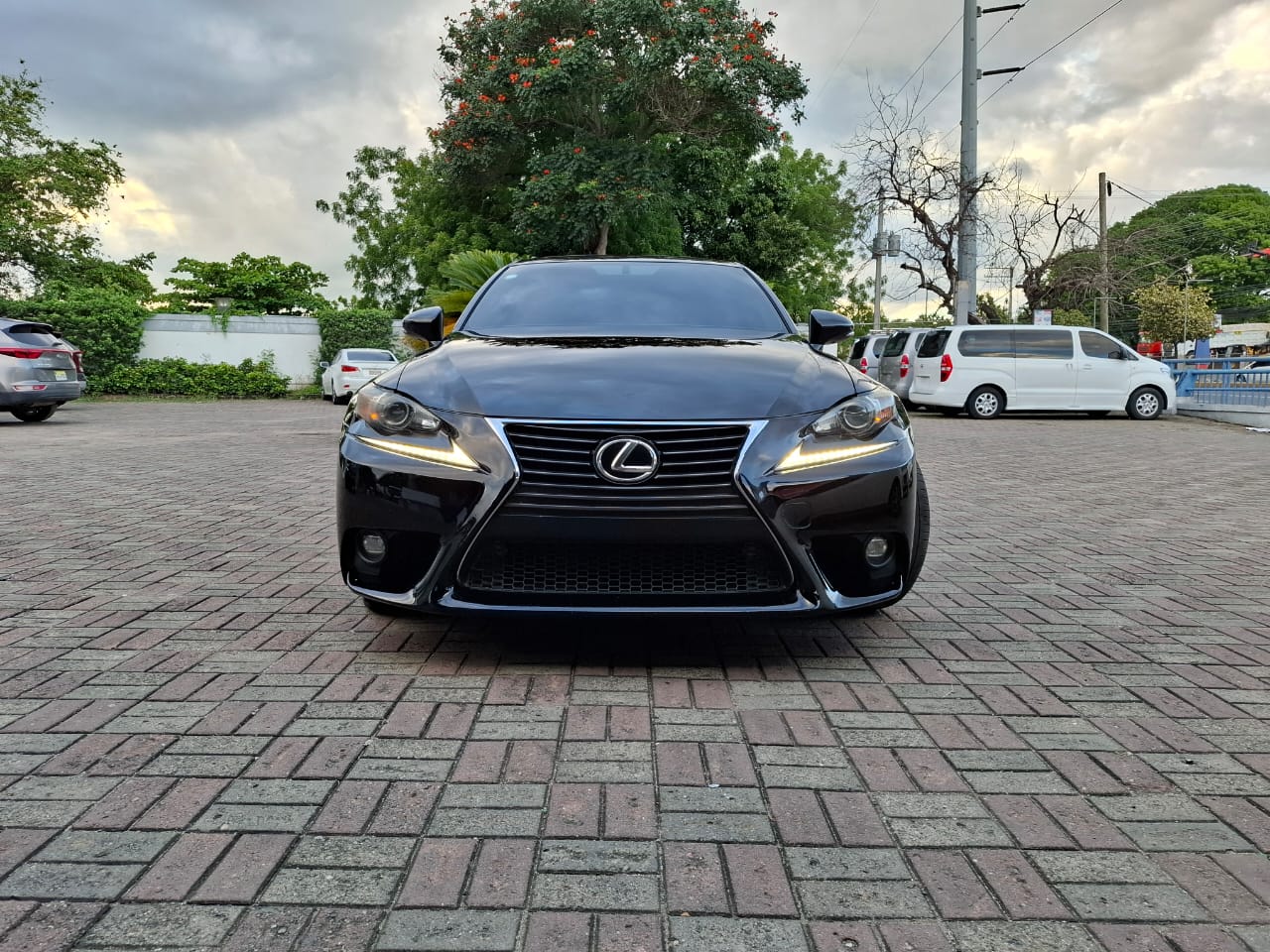 carros - lexus IS 250 2015 1