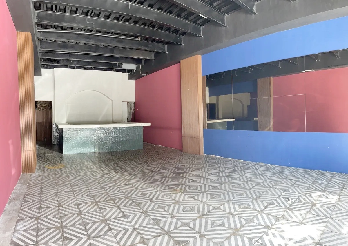 oficinas y locales comerciales - Local céntrico en Arroyo Hondo  1