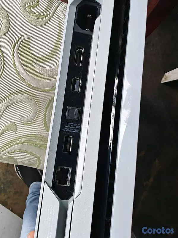 consolas y videojuegos - PS4 pro edición god of war 1TB  4