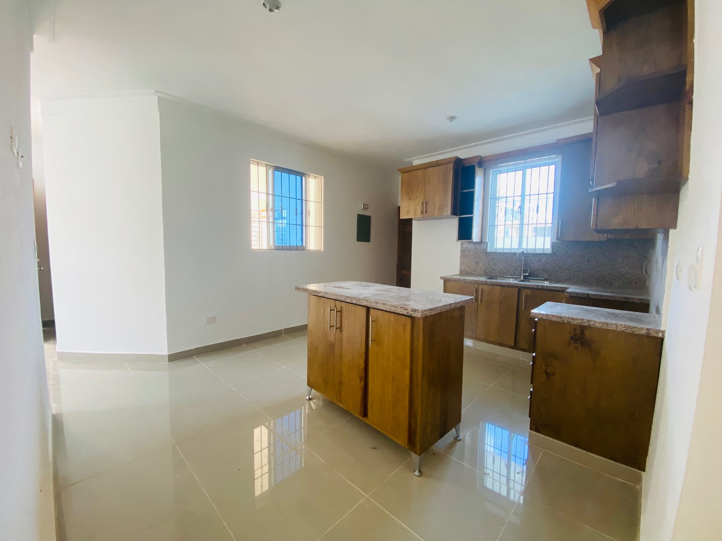 casas - CASA EN VENTA EN SANTIAGO DE LOS CABALLEROS  6