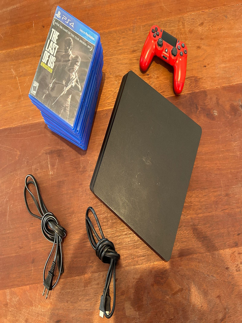 consolas y videojuegos -  PS4 Slim con Control y 11 Juegos (500GB) 0