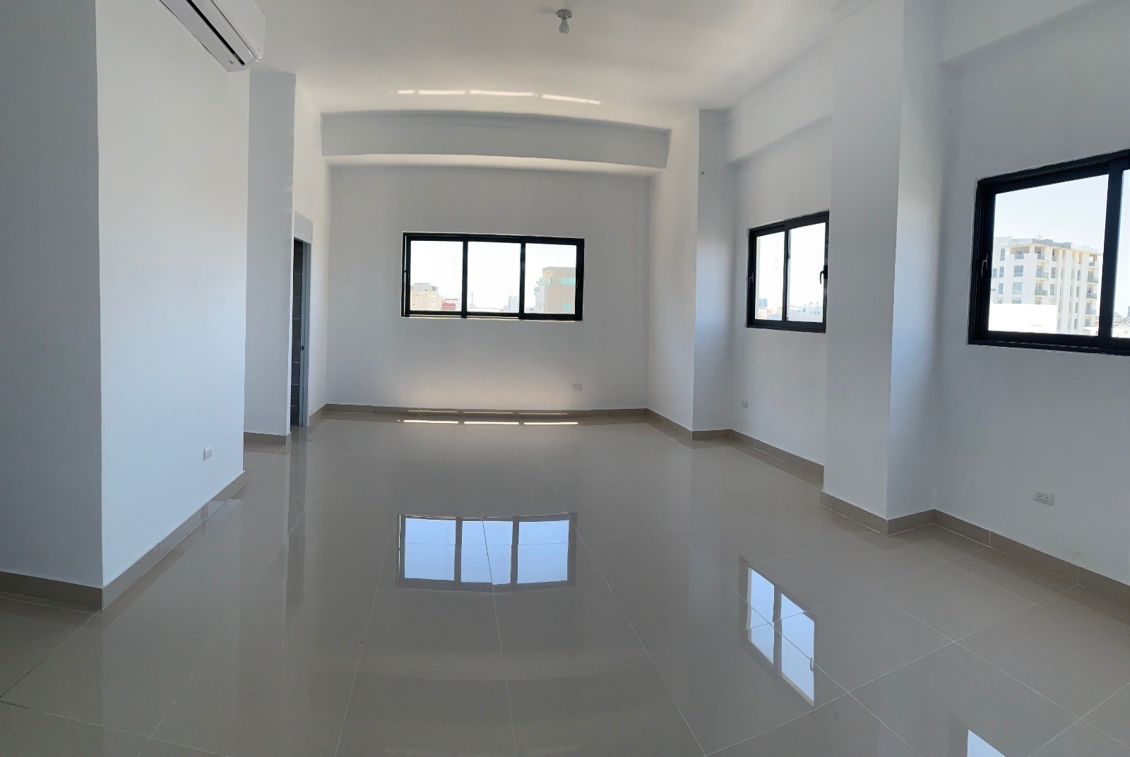 apartamentos - Se alquila apartamento en Evaristo Morales 7