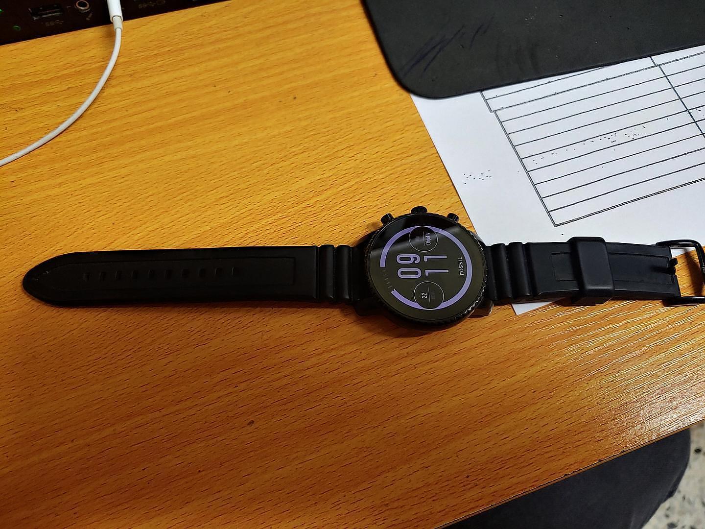 otros electronicos - reloj fossil digital 22 cm  3