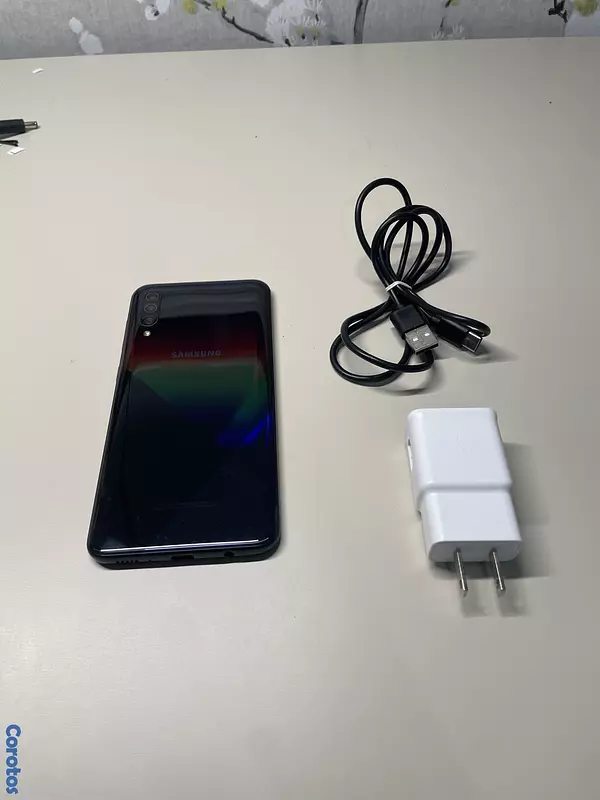 celulares y tabletas - Samsung Galaxy A30s 3