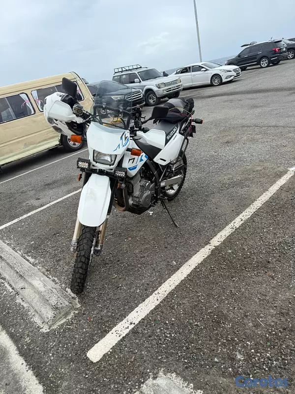 motores y pasolas - Suzuki DR 650 Año 2025 3