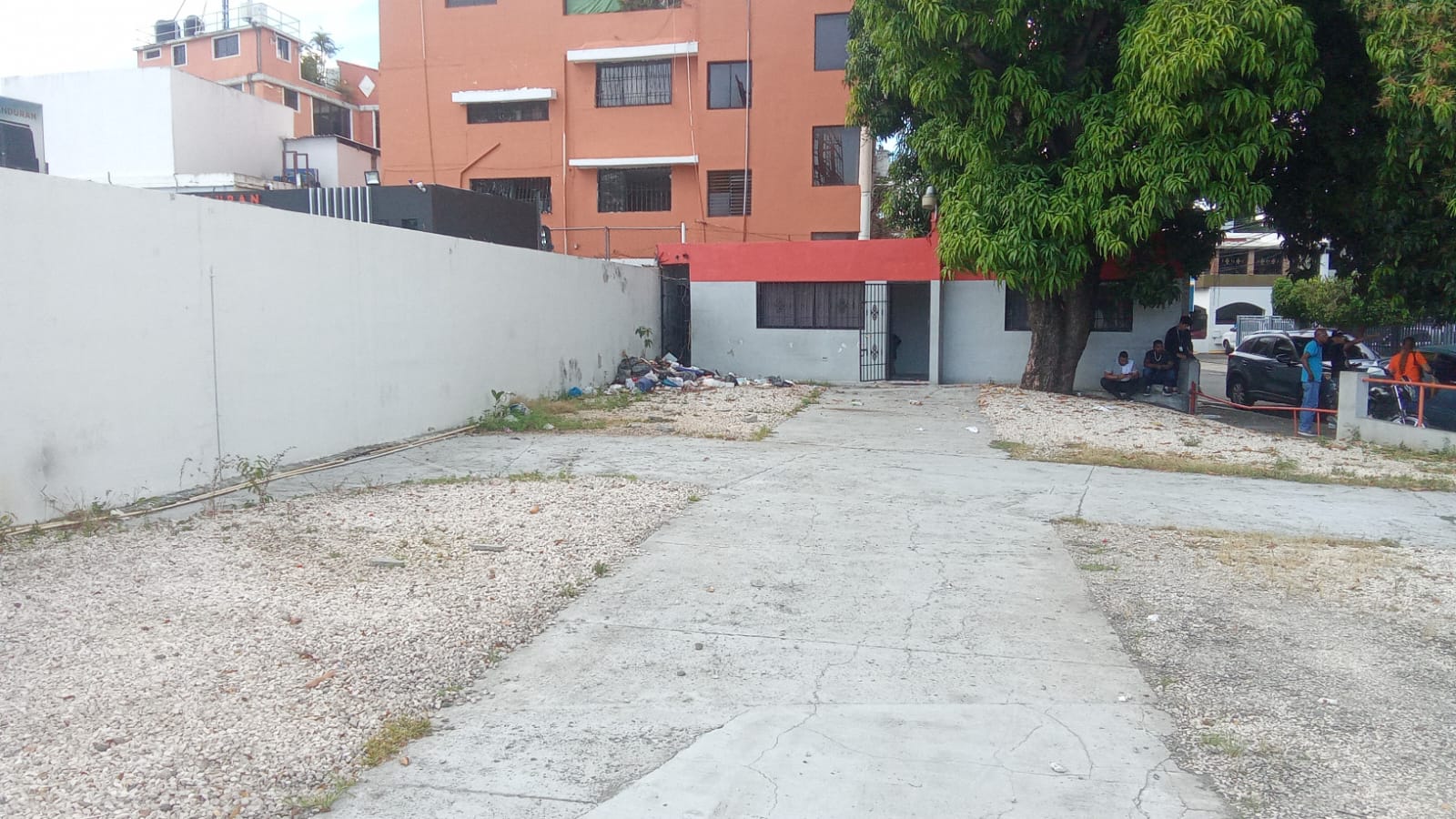 solares y terrenos - Se Alquila Solar  📌 Ubicado en la Av. 27  - 456mt 1