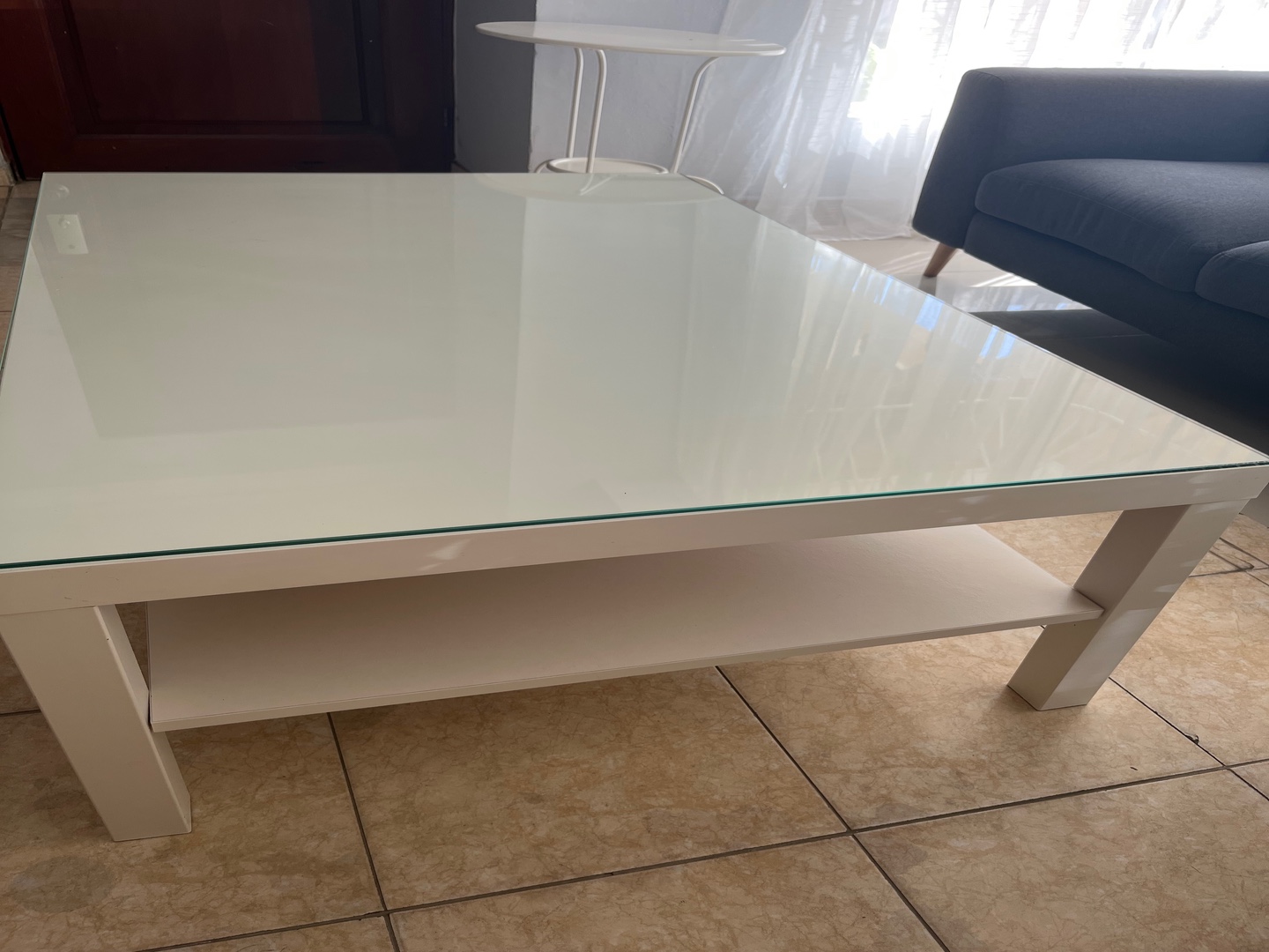muebles y colchones - Vendo mesa centro de sala con tope cristal 2
