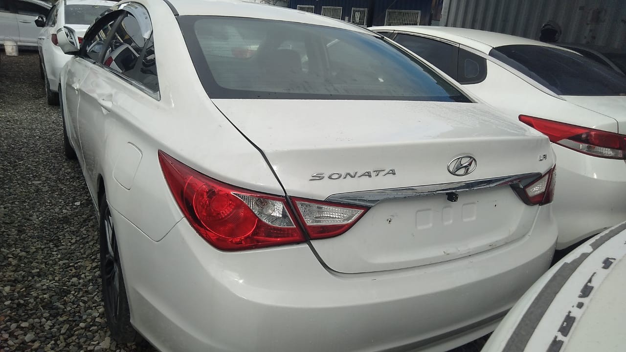carros - HYUNDAI SONATA Y20 2016 BLANCO 4