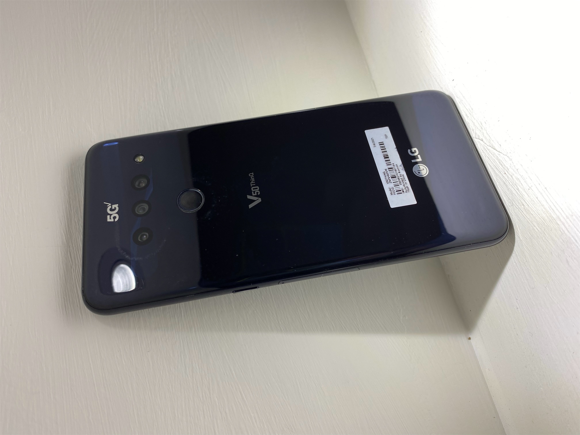 celulares y tabletas - LG V50 5G 3