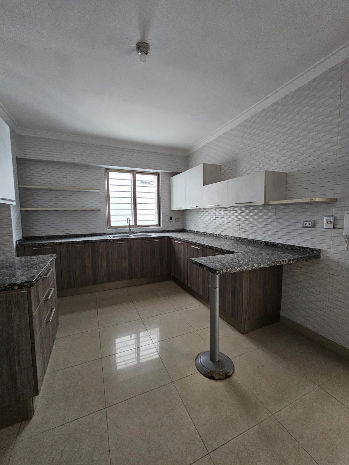 apartamentos - hermoso apartamento en zona céntrica  6