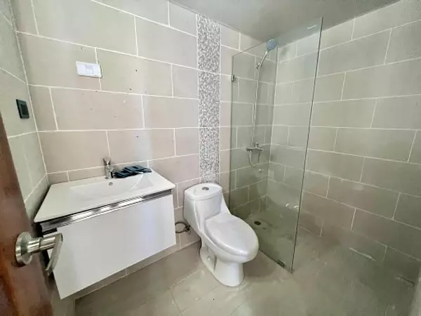 apartamentos - ❗GRAN OFERTA, APARTAMENTO EN ALQUILER ❗😍

Apartamento en alquiler en exclusiva  4