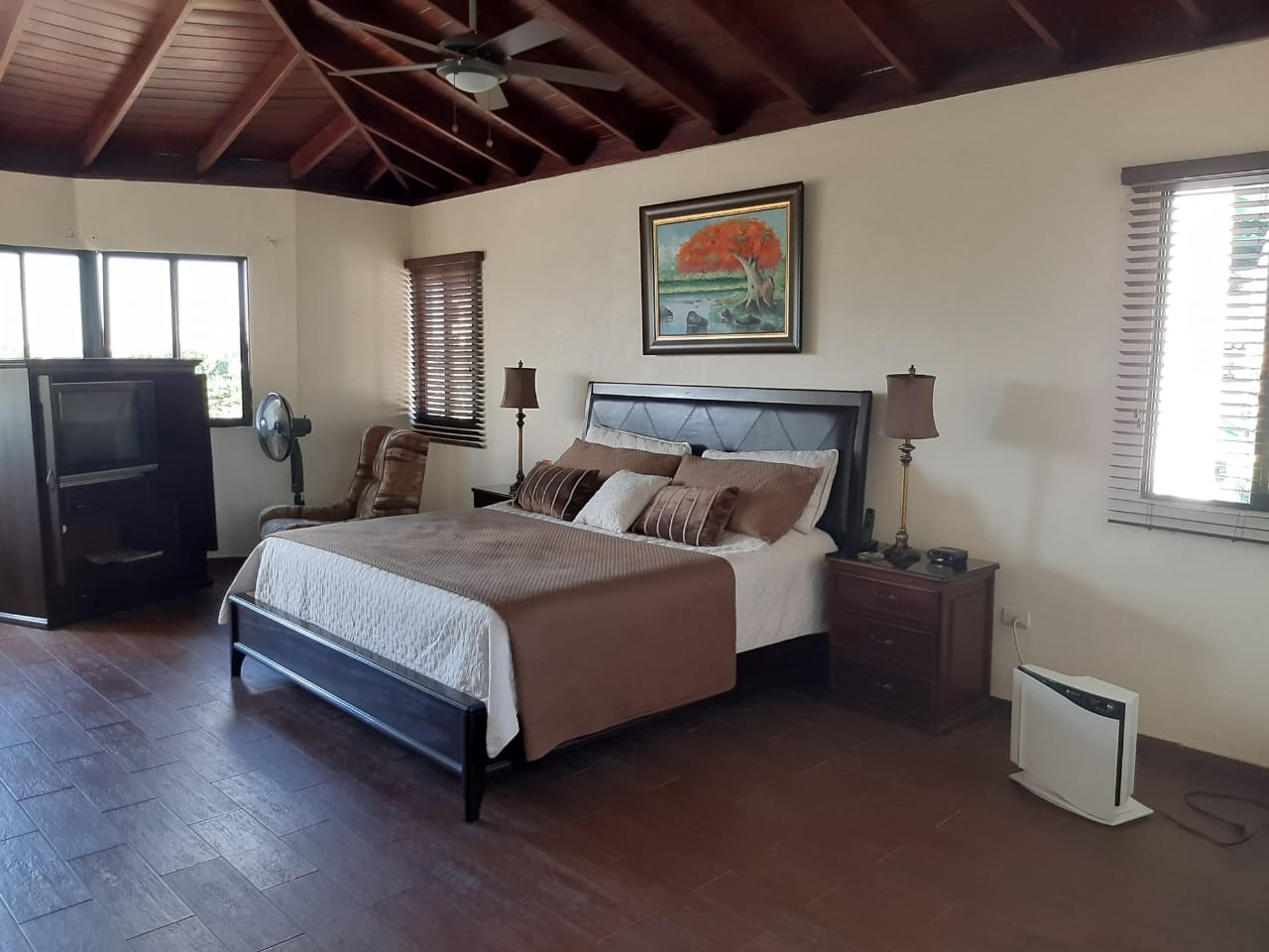 otros inmuebles - Edificio Venta 4 locales,1 penthouse Las Pradera   5