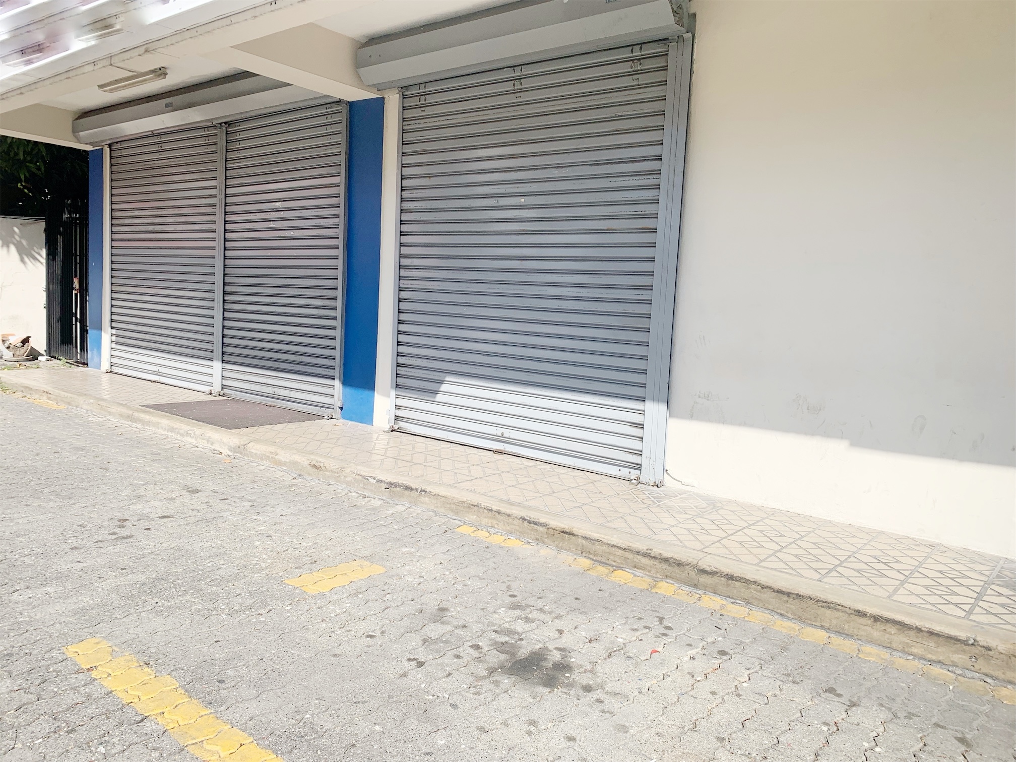 oficinas y locales comerciales - Local primer nivel Naco 2