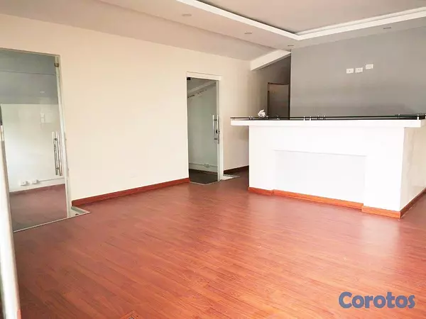 oficinas y locales comerciales - Local céntrico en Naco  11
