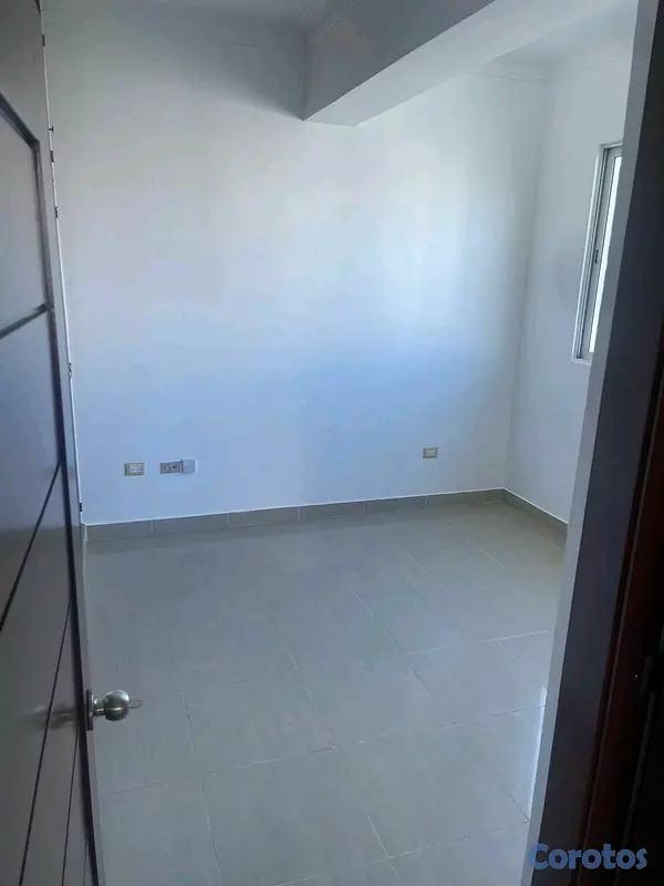 apartamentos - apartamento en Bella Vista torre con ascensor planta  5