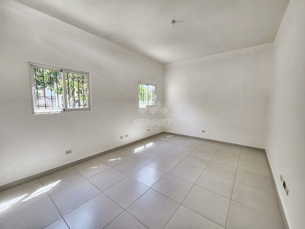casas - LUMINOSA CASA CON PATIO ESPANOL CERROS DE GURABO SANTIAGO  6