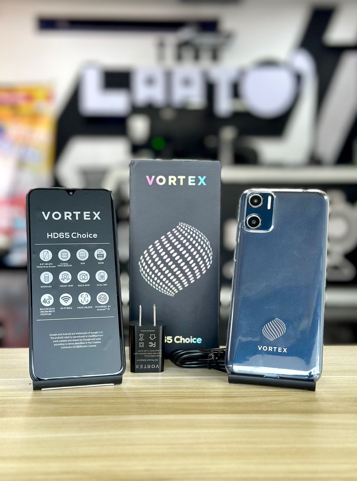computadoras y laptops - CELULAR VORTEX HD 65 CHOICE CON COVER INCLUIDO